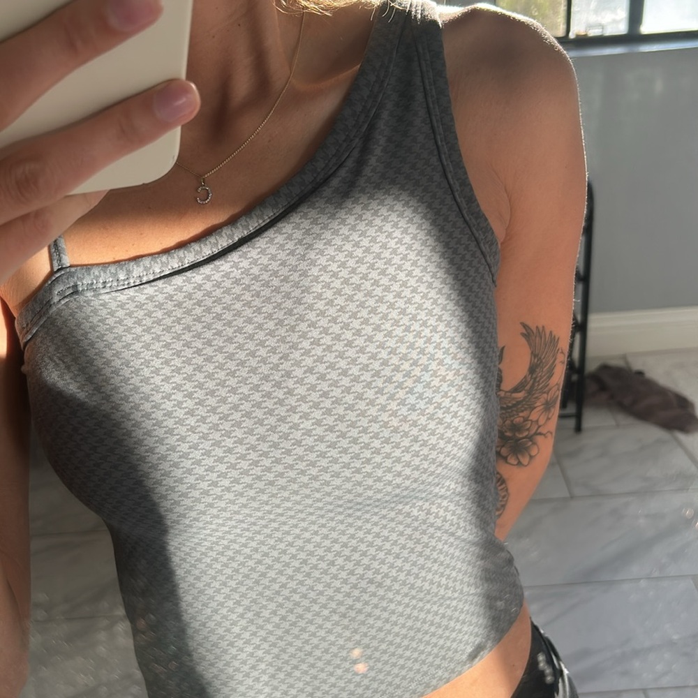 Grey Print asymmetrical workout top